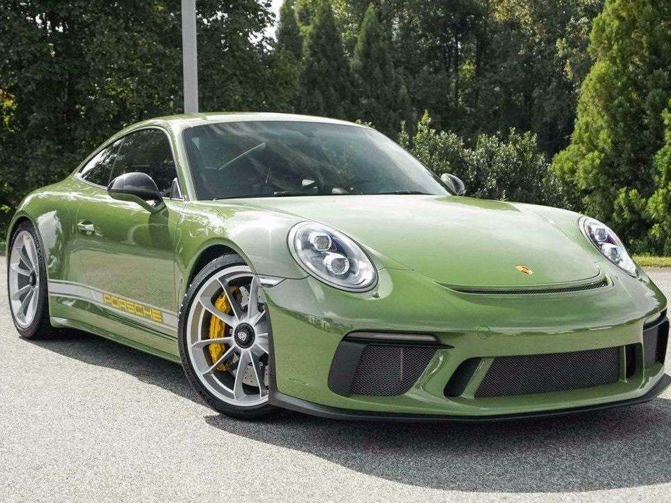 Porsche 911 GT3 - foto 1