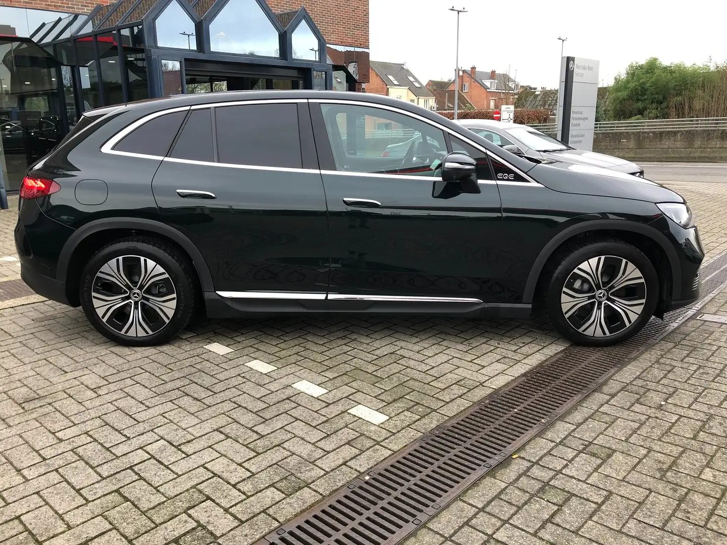 Mercedes-Benz EQE 300 Electric Art Advanced Plus Zelená - 2