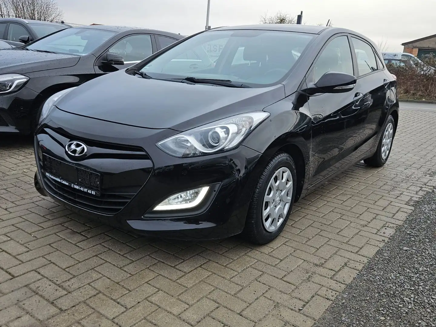 Hyundai i30 Classic Noir - 1