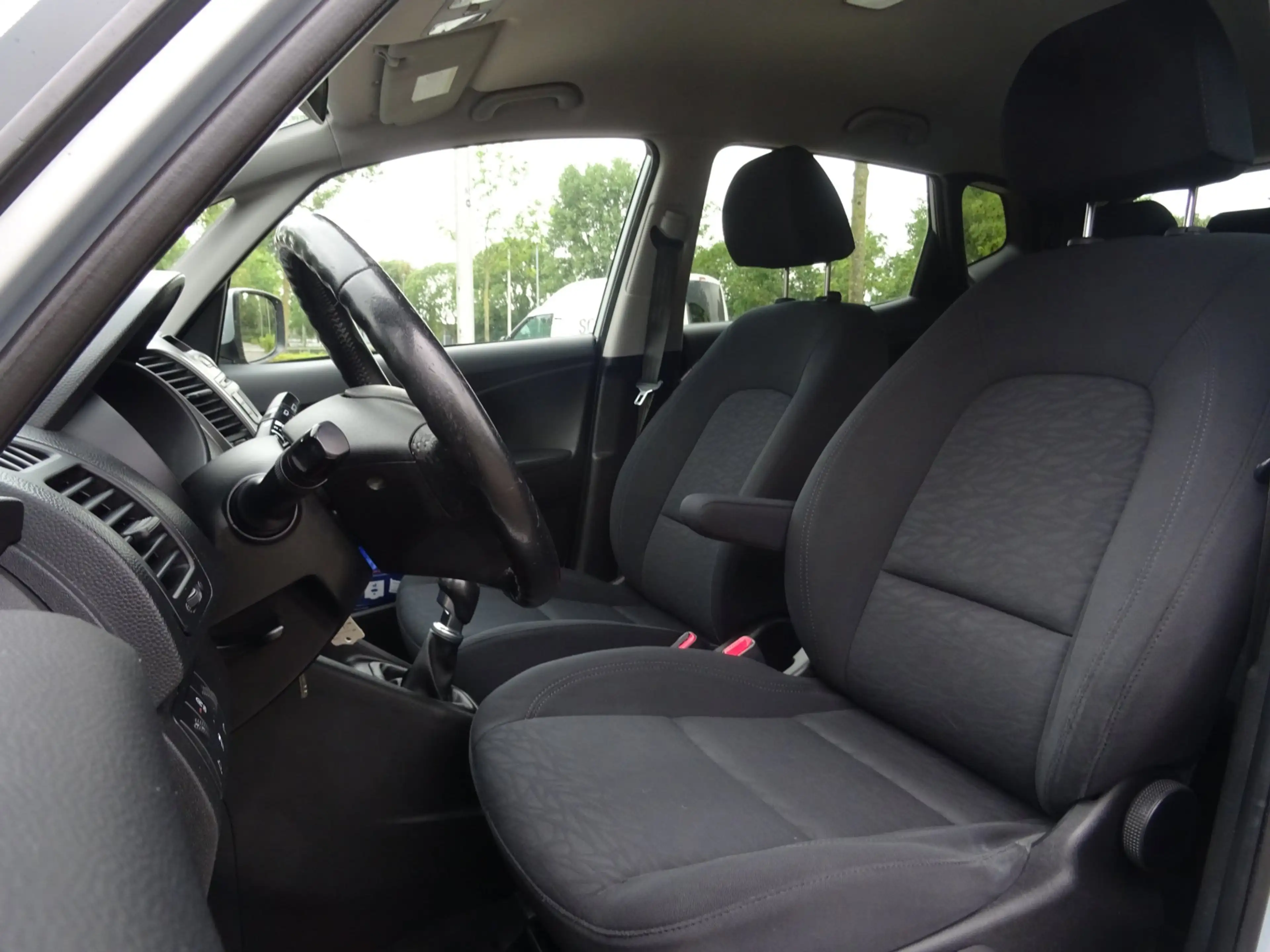 Hyundai iX20 1.4i i-Motion 81DKM/NAP/AIRCO/APK — photo 7