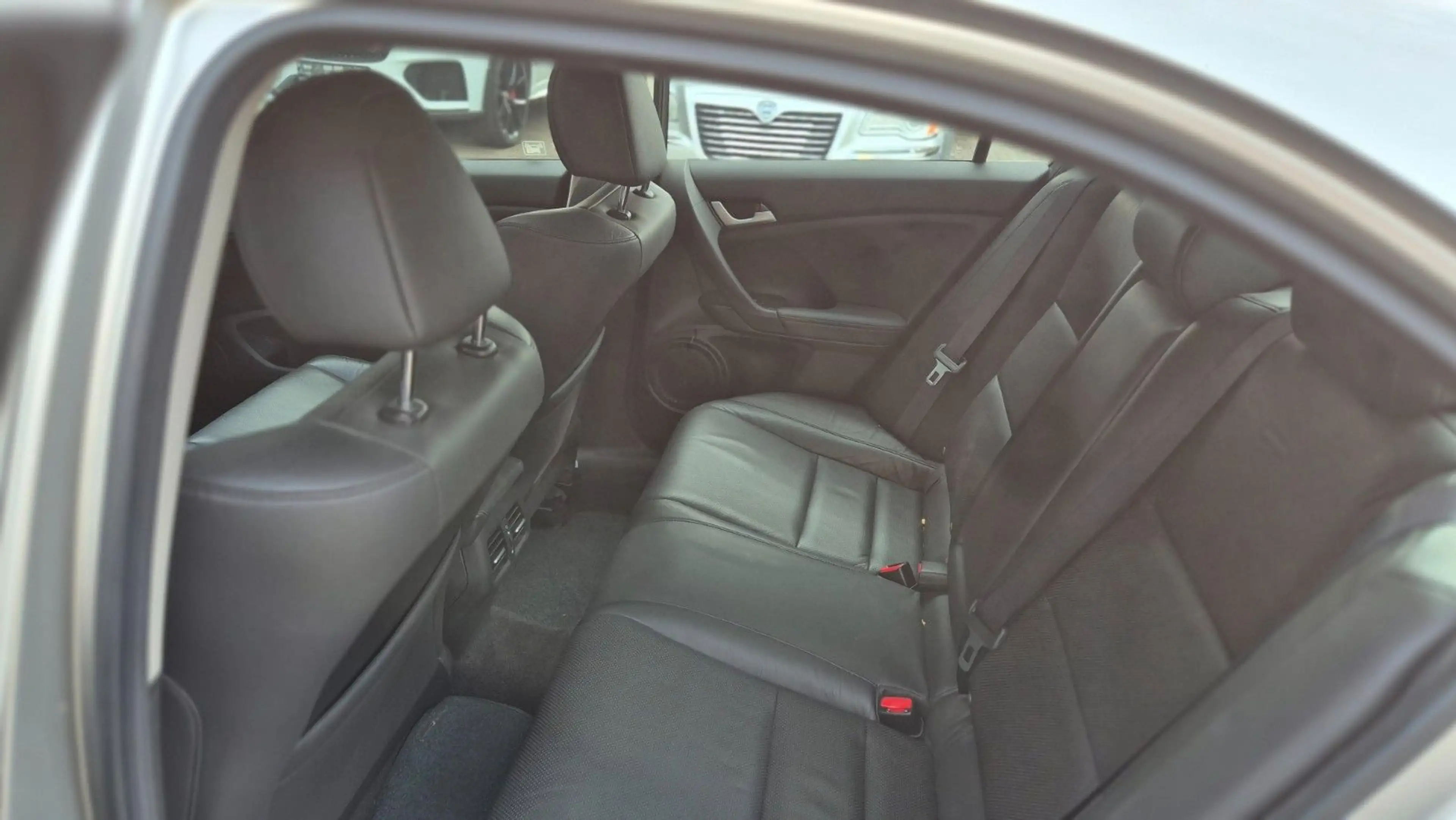 Honda Accord Lim. 2,0l Benzin/LPG Gasanlage Executive — photo 6