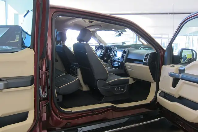 Ford F 150 F-150 XLT Supercab Raptor Style Ansicht 2