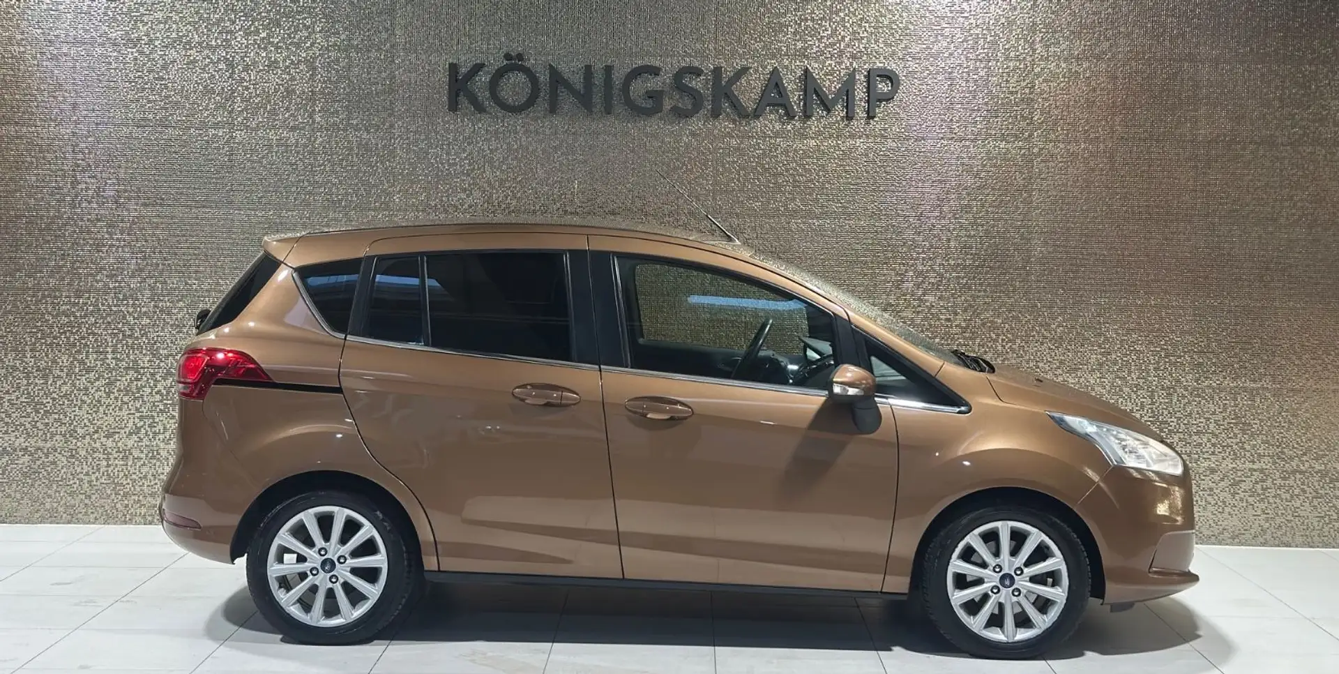 Ford B-Max B-MAX Titanium * PDC * SHZ * SERVICE NEU * Braun - 2