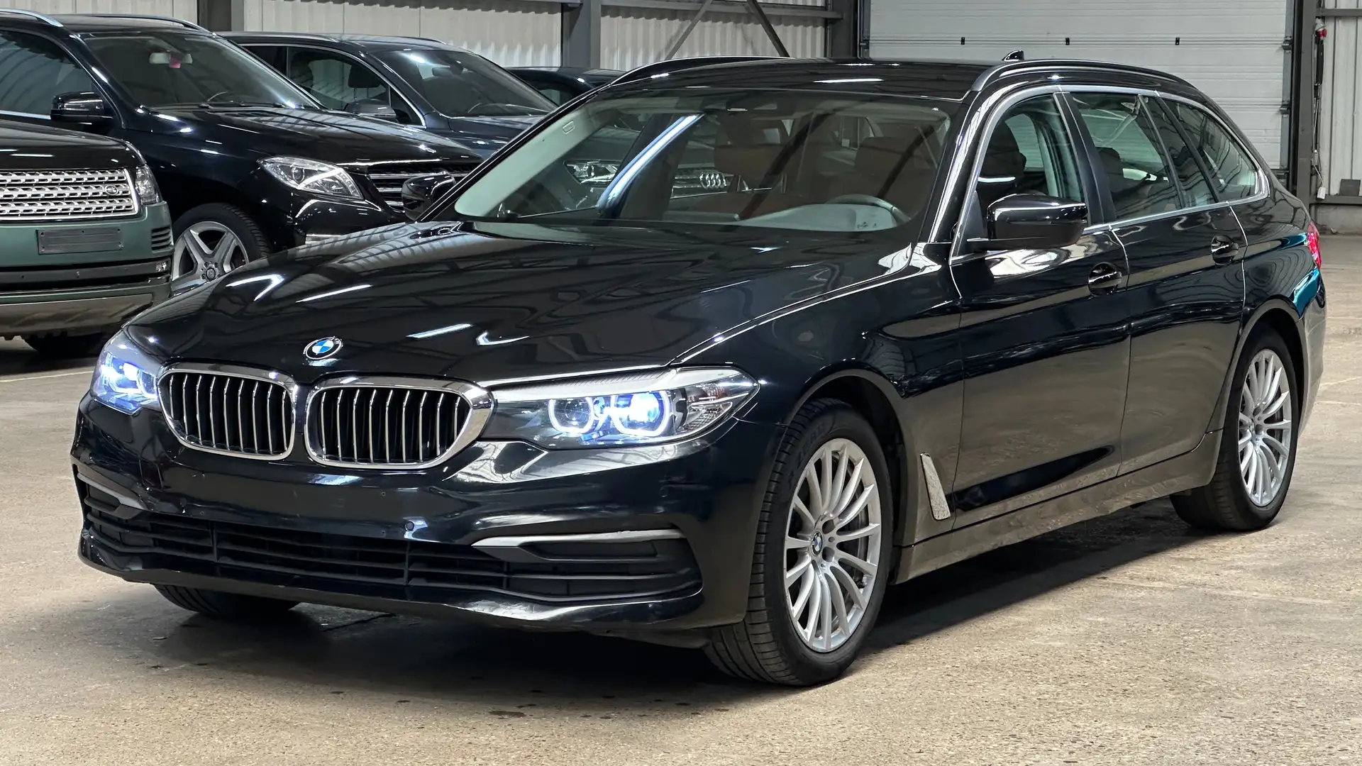 BMW 520 Touring dA Noir - 1