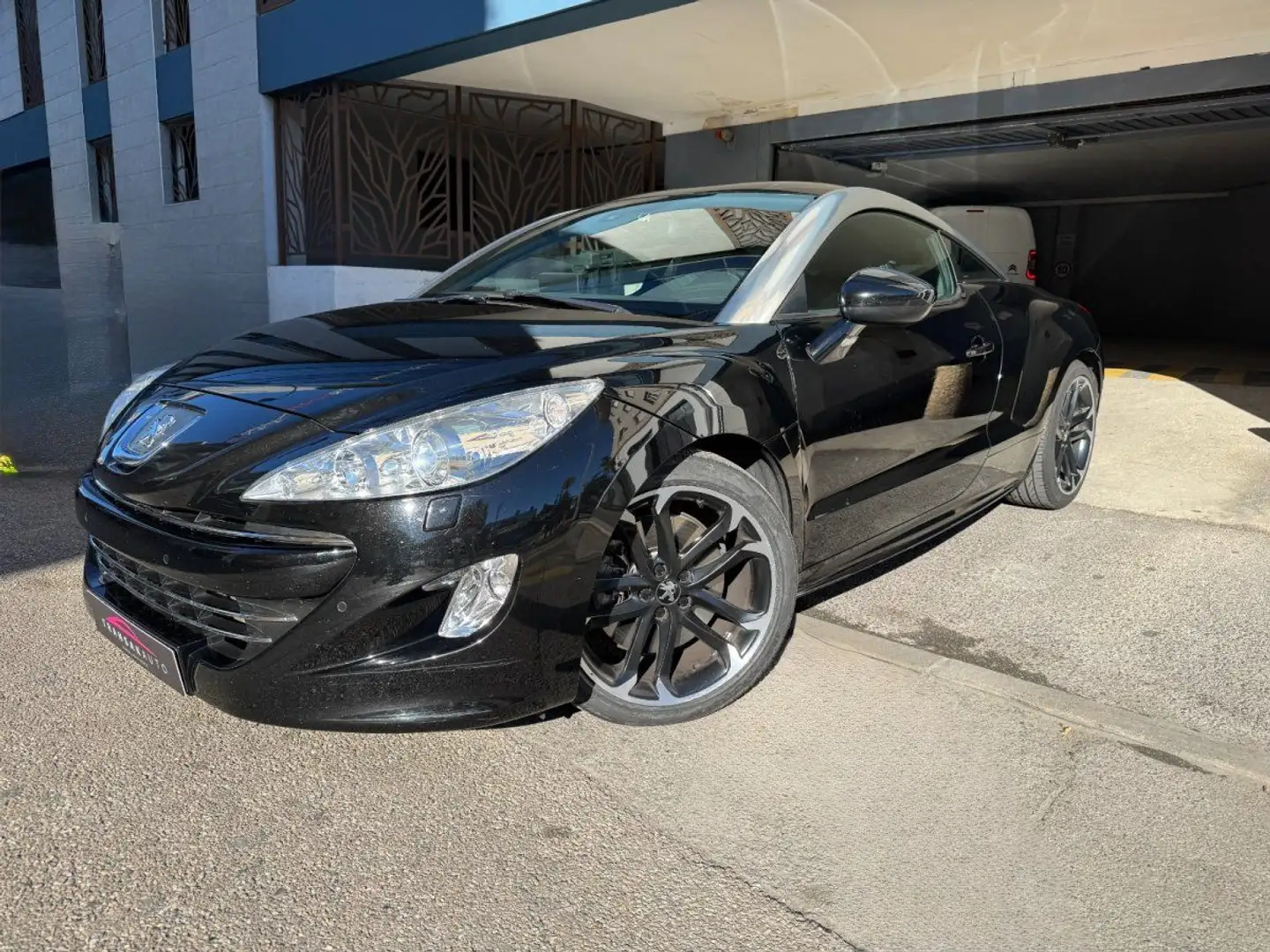 Peugeot RCZ 1.6l THP 200 CV Noir - 1