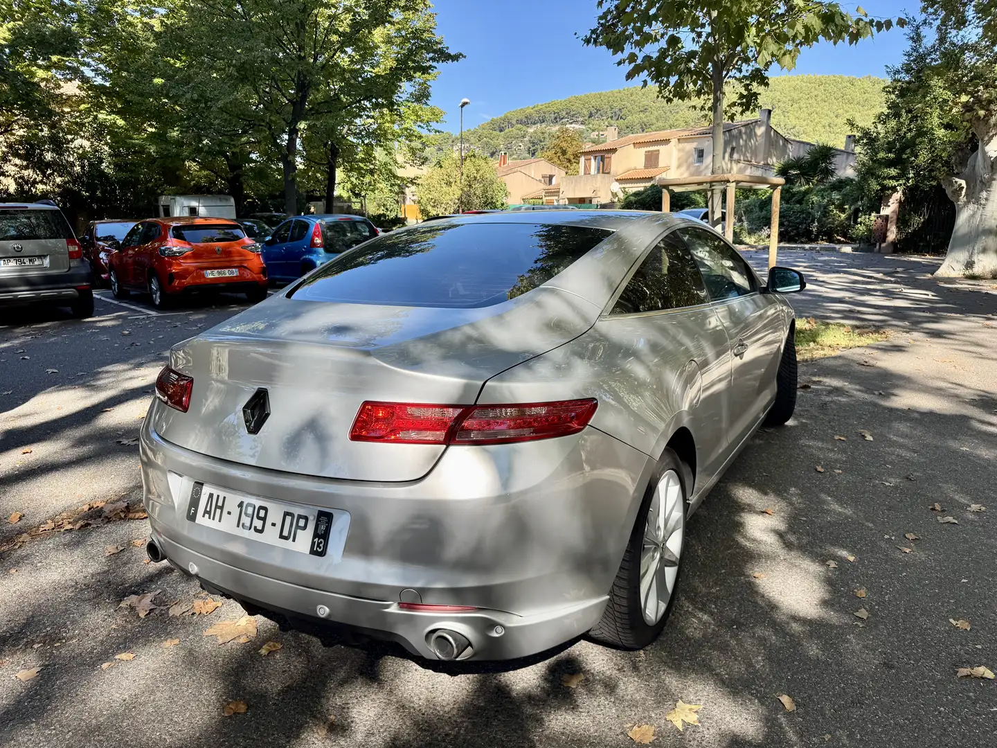 Renault Laguna Laguna Coupé 2.0 dCi 150 Gris - 2