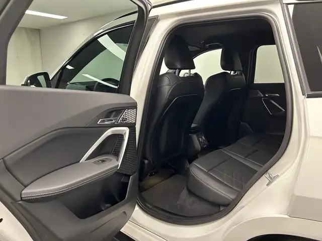 BMW X1 view 14