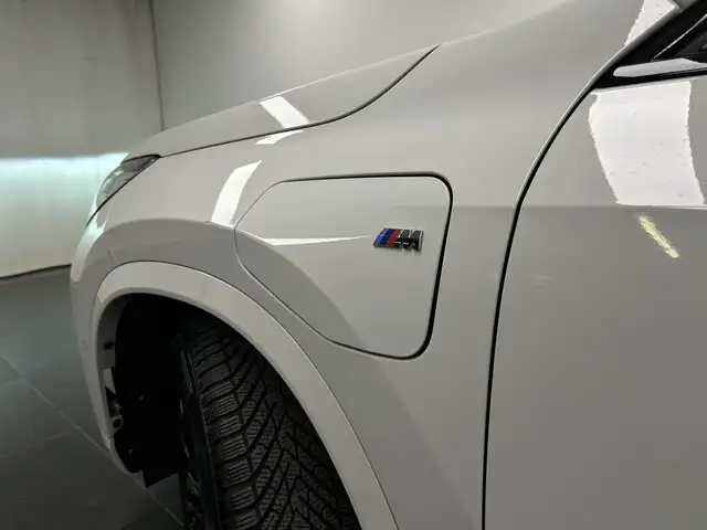 BMW X1 view 10