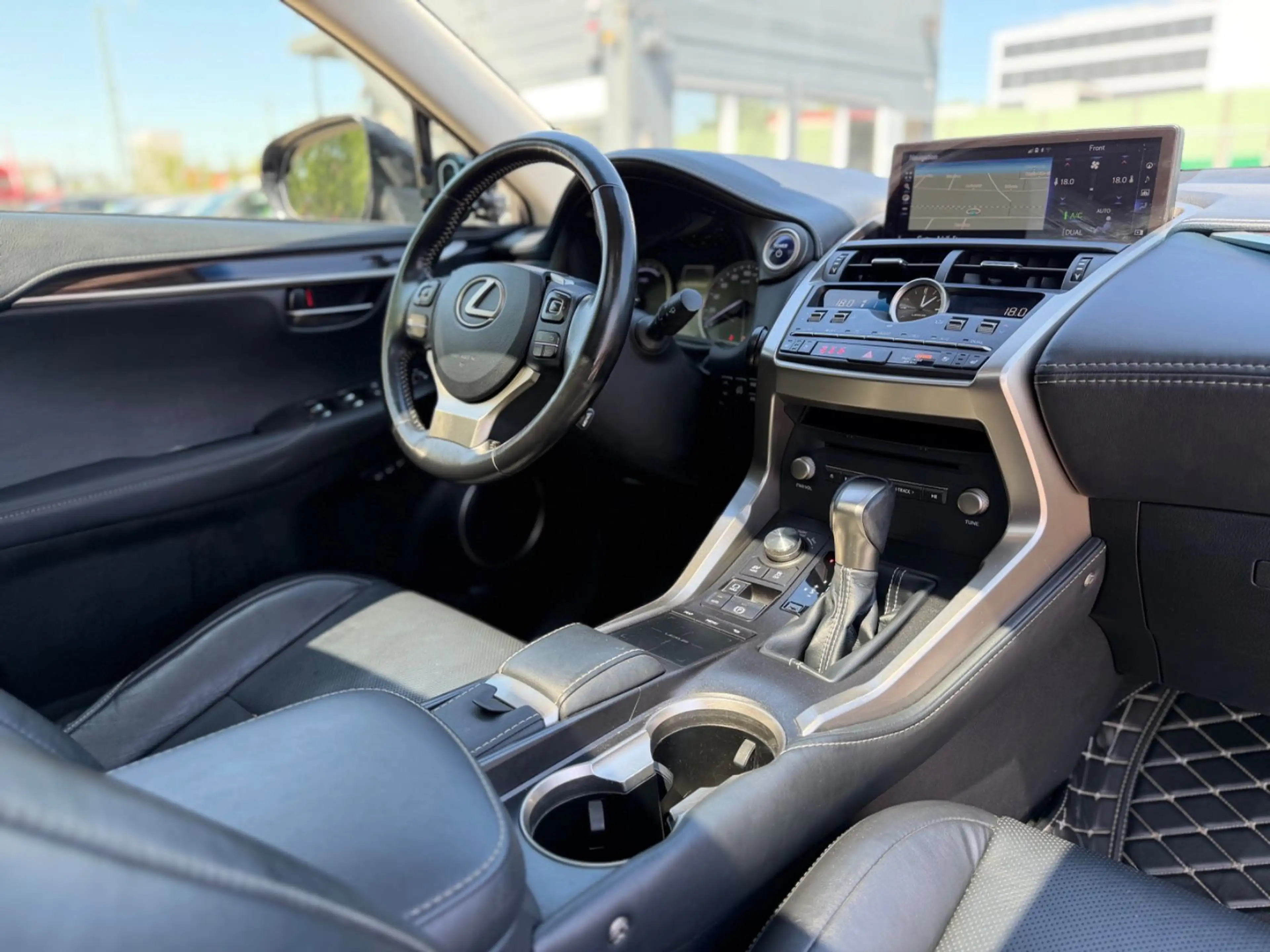 Lexus NX 300 h Executive Line*LEDER*ACC*HUD*360*SDACH — photo 14