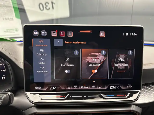 Cupra Leon view 23