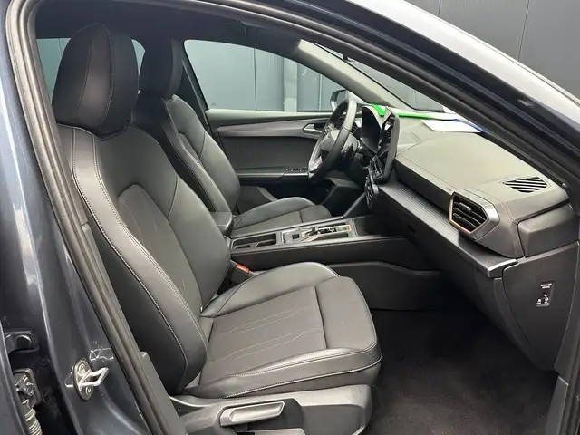 Cupra Leon view 10