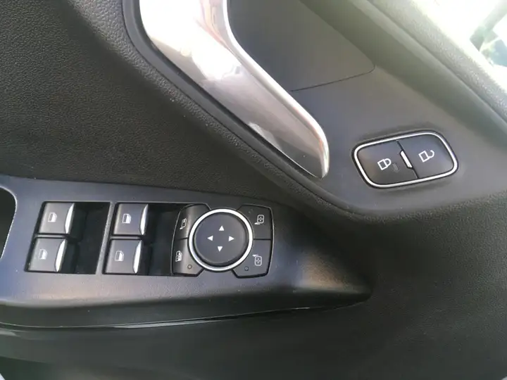 Ford Fiesta 1.1 Ti-VCT Trend 5p 2018, foto 15