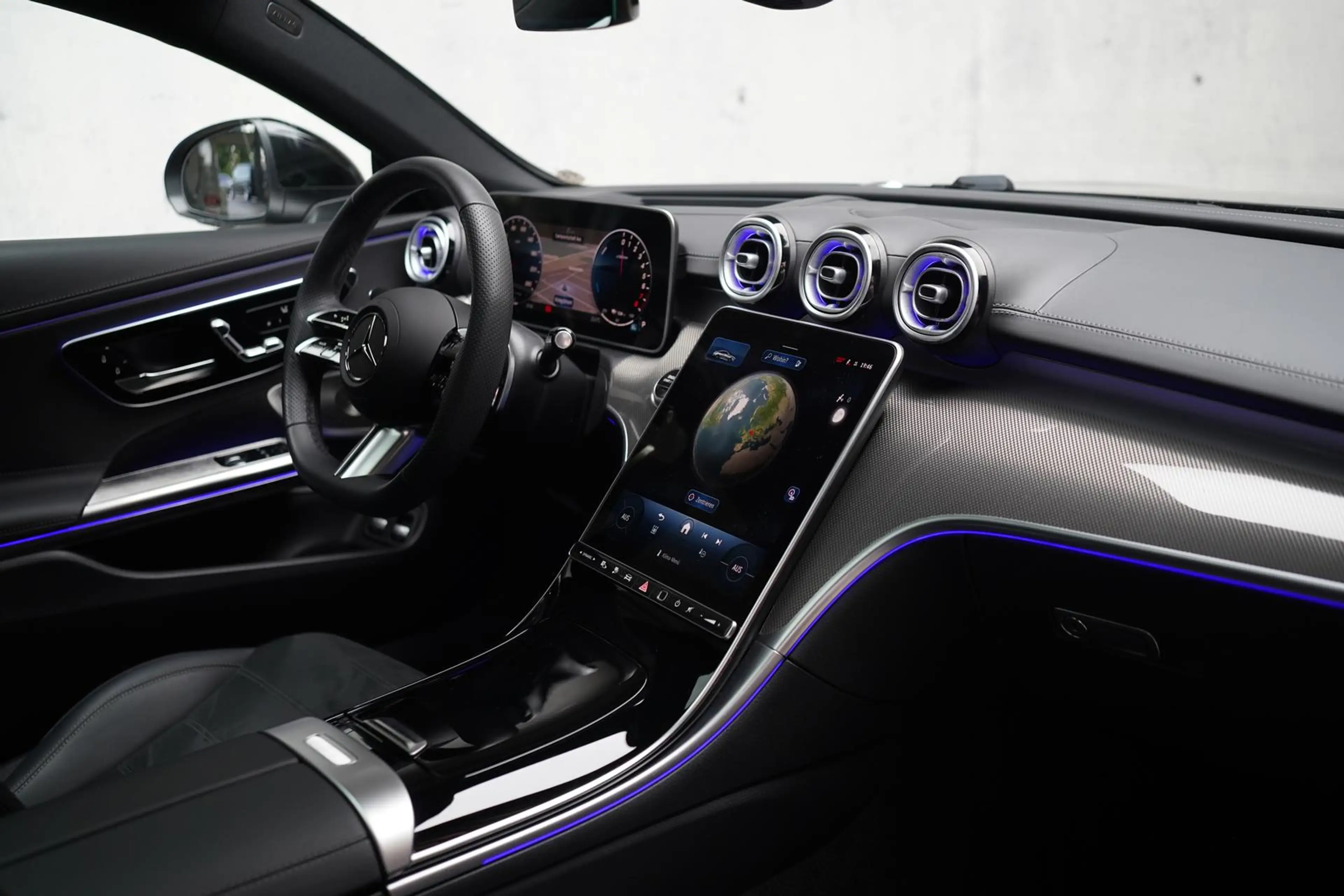 Mercedes-Benz CLE 300 e AMG Line Premium + | Pano | HuD | Burm — photo 2