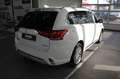 Mitsubishi Outlander PHEV Basis 4WD Weiß - thumbnail 4