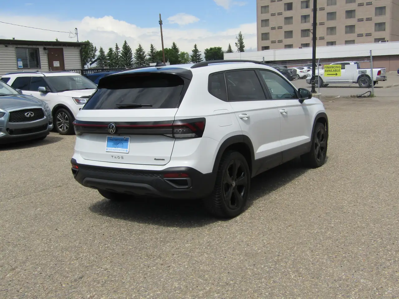 Volkswagen Taos снимка Volkswagen Taos
