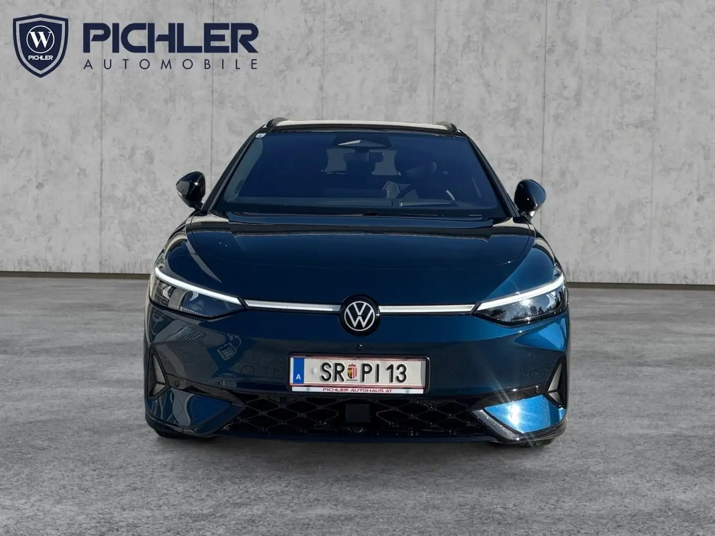 Volkswagen ID.7 Tourer GTX 4MOTION 250kW Business Blau - 2
