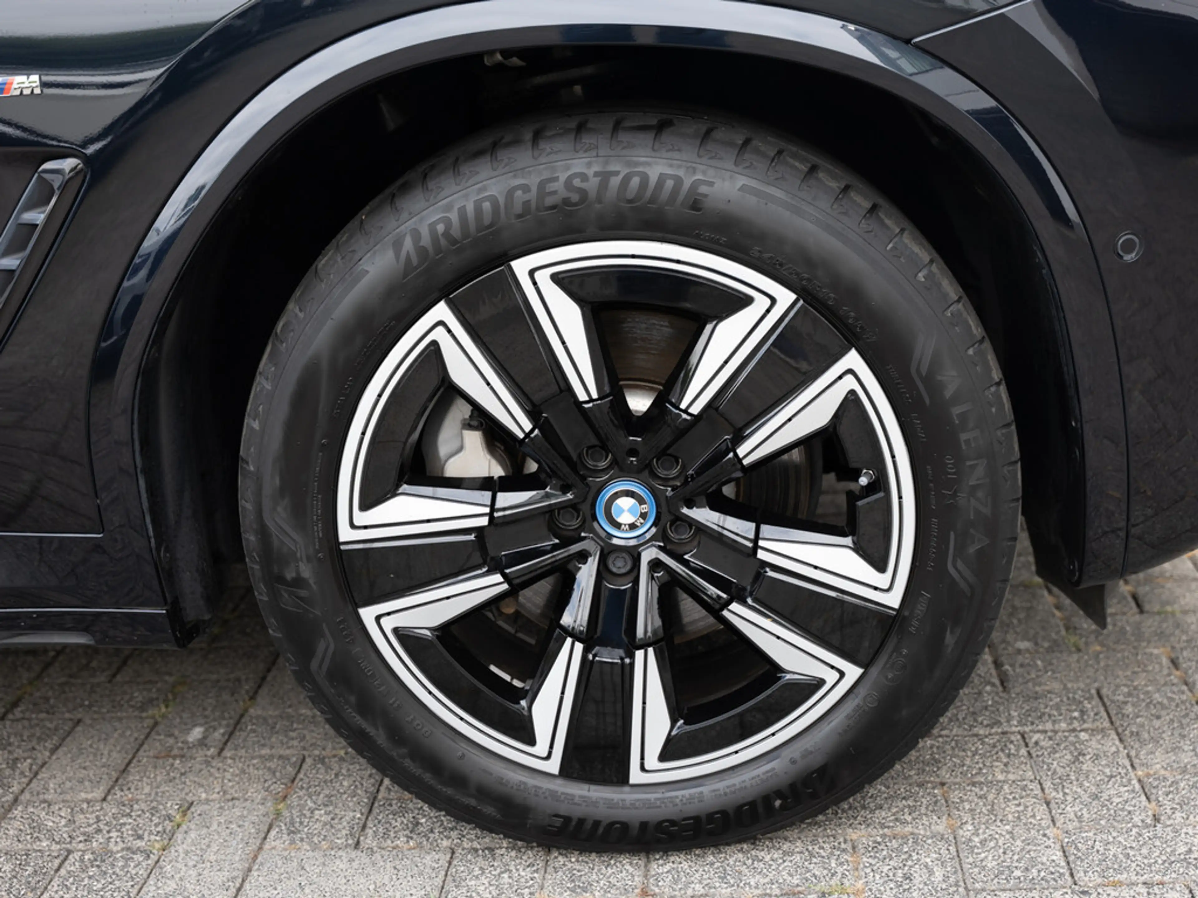 BMW X3 Inspiring PANO AHK LED ACC W-LAN NAVI SHZ — photo 11