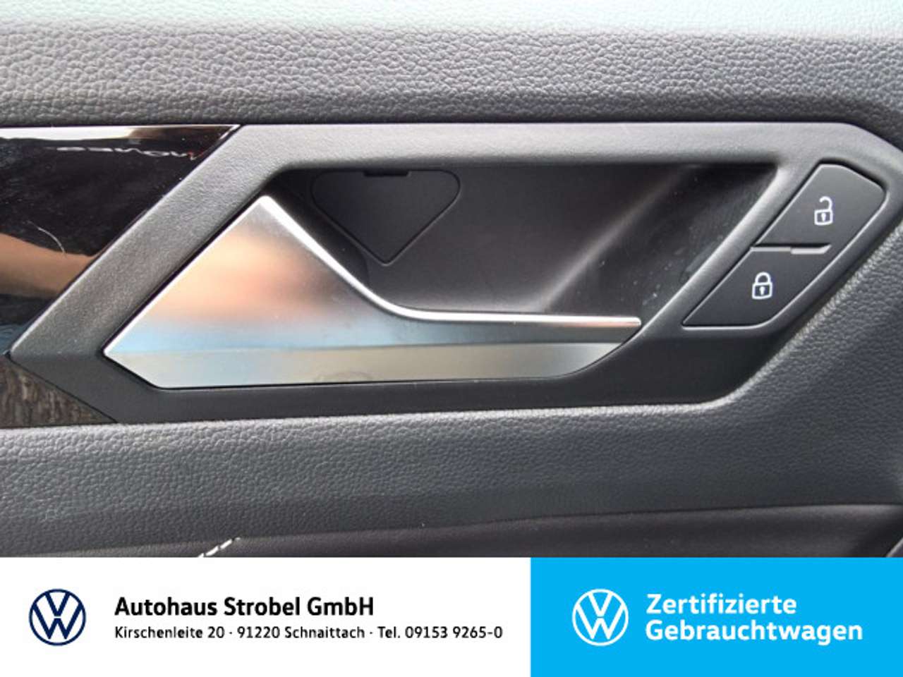 Volkswagen T-Roc 2021 — 1.5 TSI DSG Sport R-line  ACC LED Navi Lan