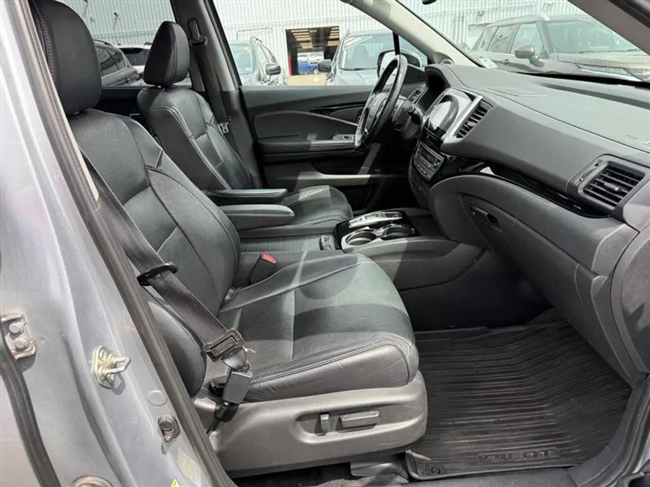 Honda Pilot photo Honda Pilot