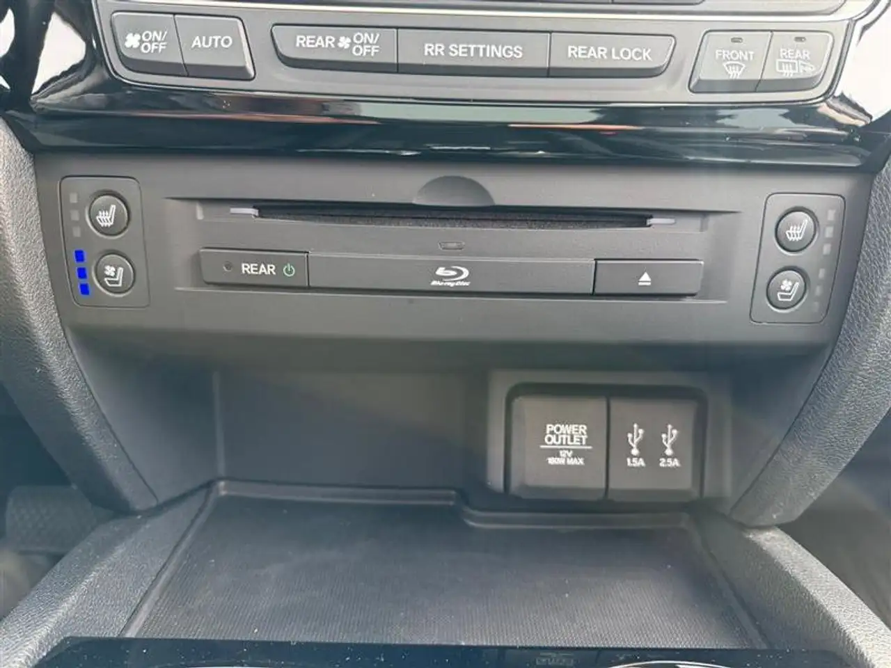 Honda Pilot photo Honda Pilot