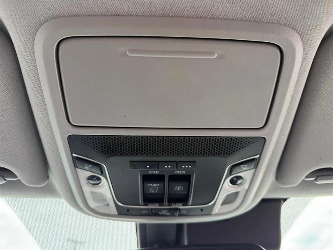 Honda Pilot photo Honda Pilot