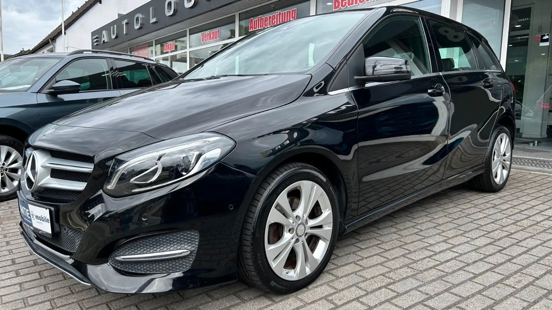 Mercedes-Benz B 200 CDI AUT.*NAVI*tLEDER*SHZ*PDC*BT*AHK* Zwart - 2