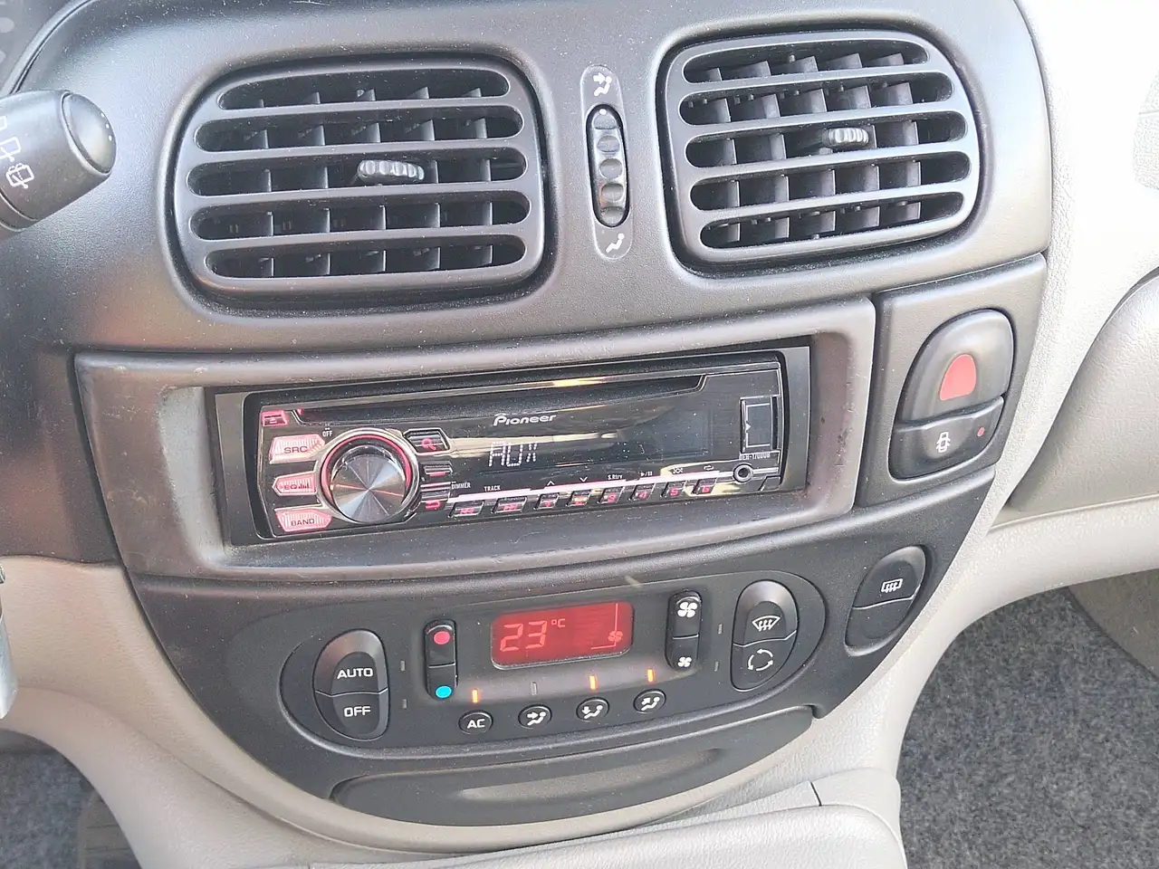 Renault Scenic 2.0 16v RX4 Pack, foto 9