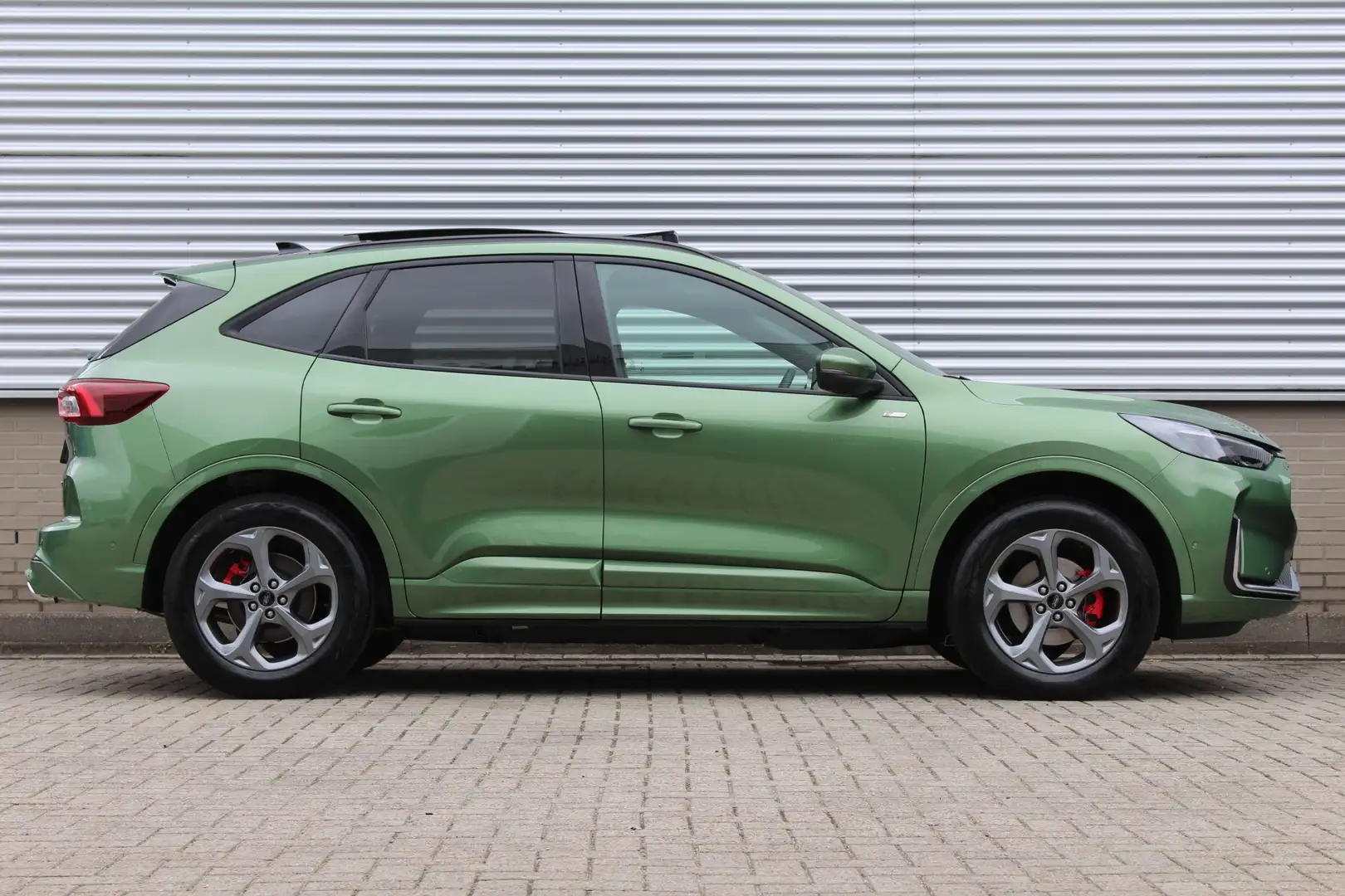 Ford Kuga 2.5 PHEV ST-Line X | Facelift | Panoramadak | Head Vert - 2