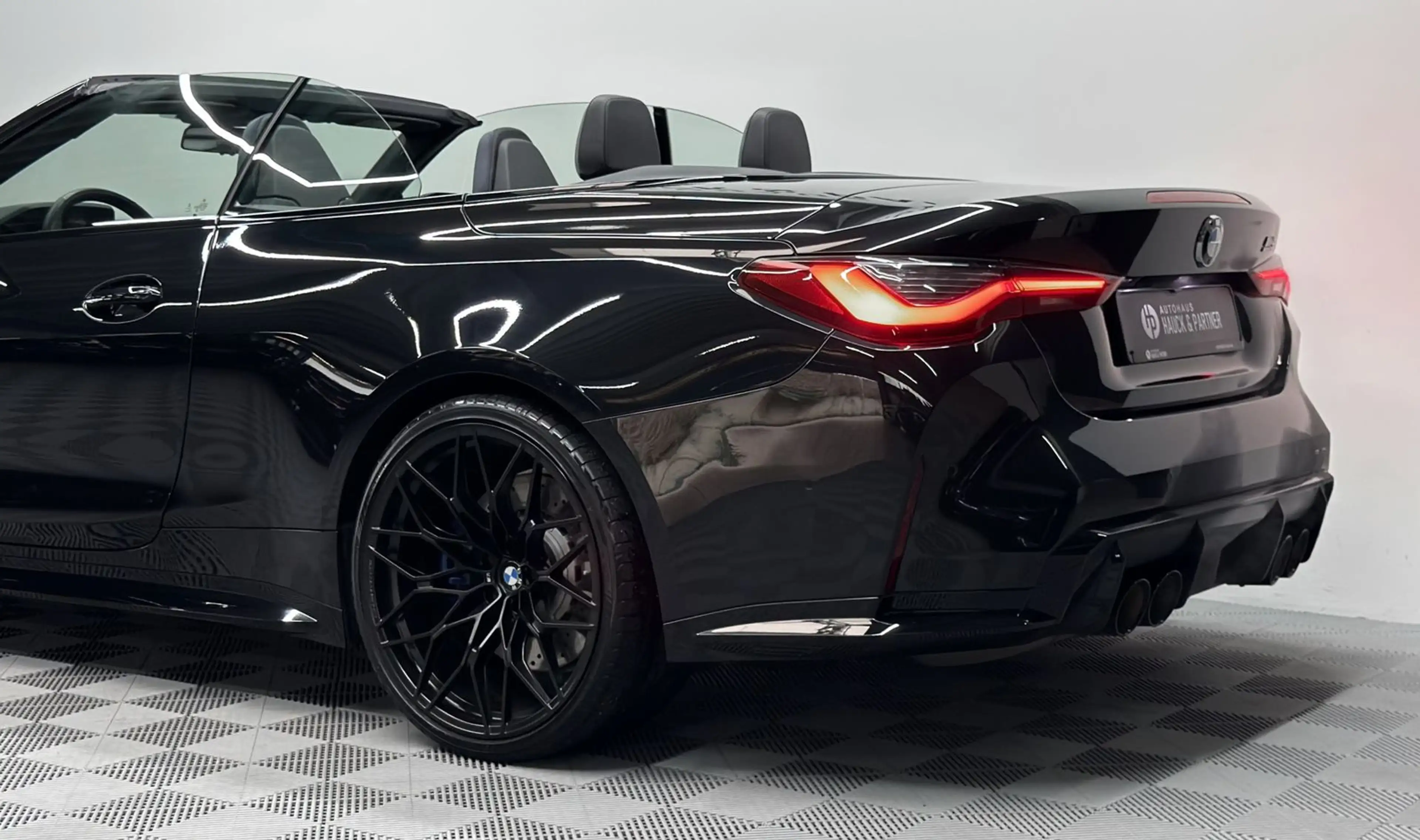 BMW M4 xD Competition *Head-Up *HK *Key-Go *Open-Air — photo 5