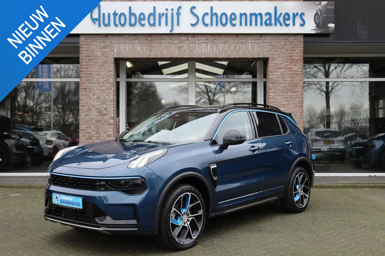 Lynk & Co 01