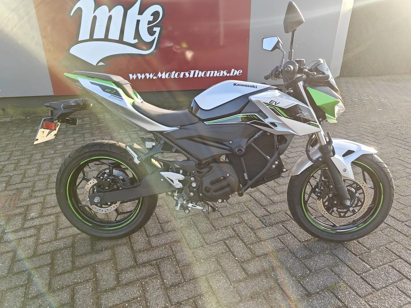 Kawasaki Z 1 Ze-1 Weiß - 2