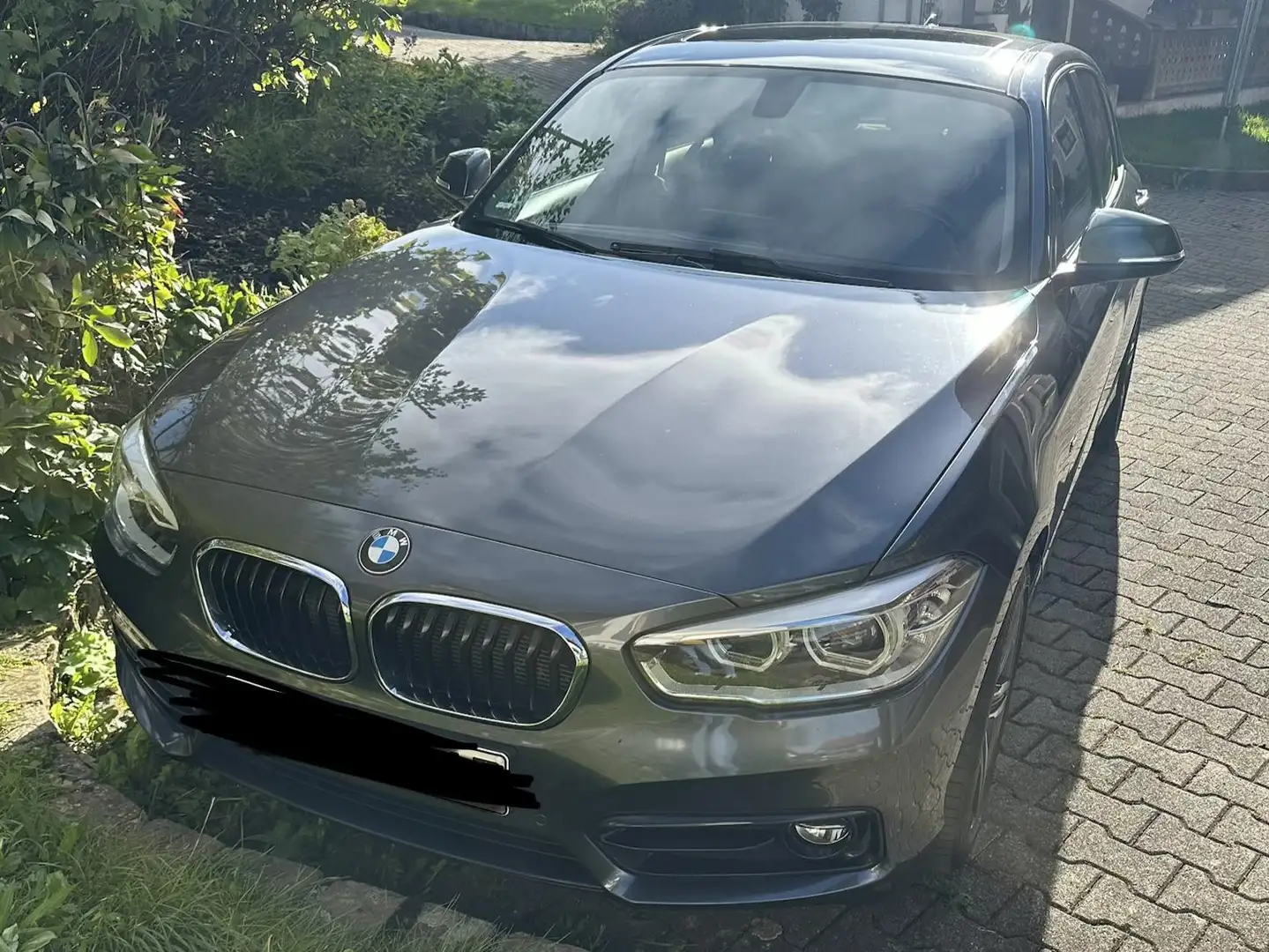 BMW 118 118i Sport Line Grau - 1