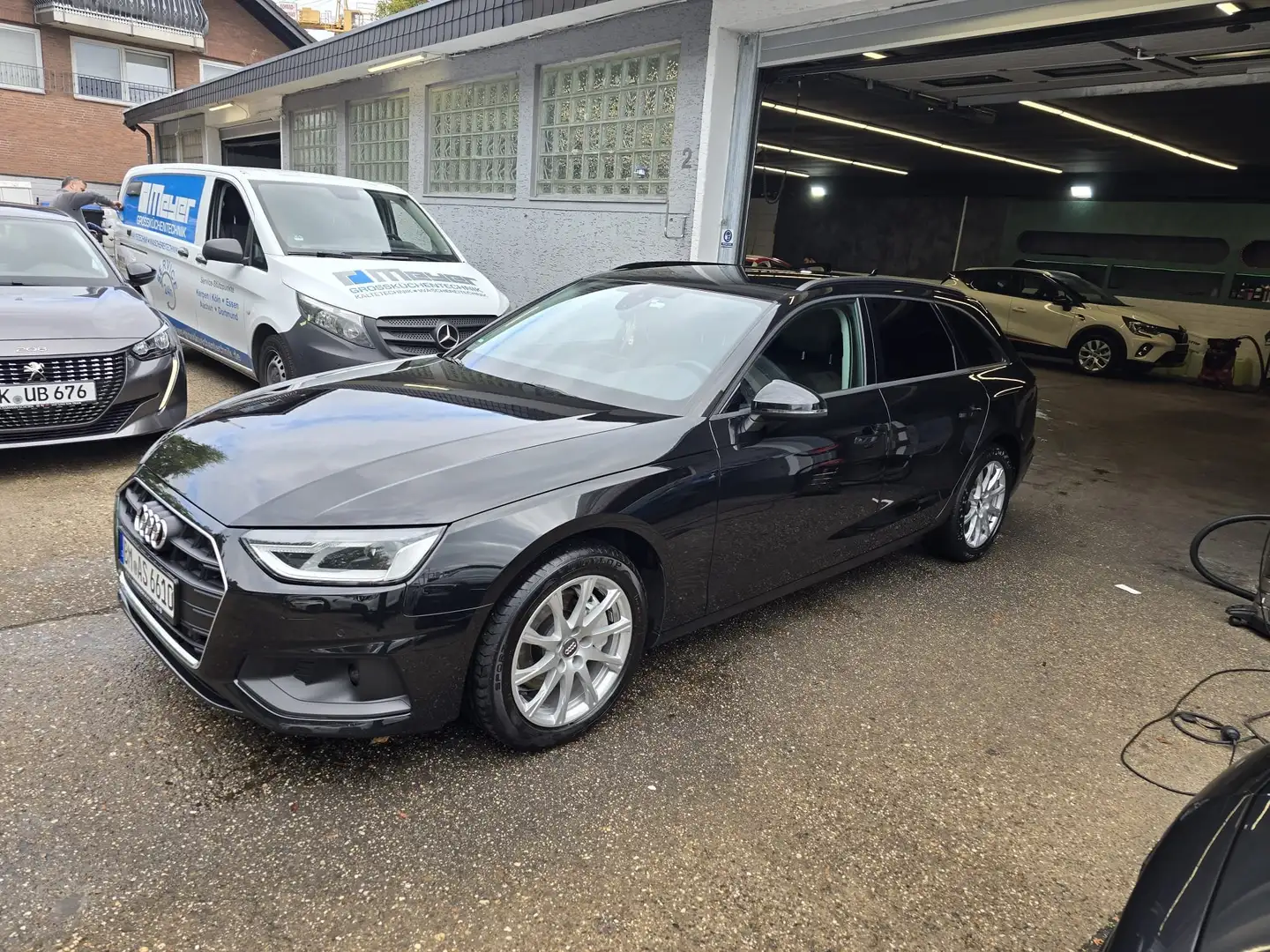Audi A4 40 TDI*Leder*Kamera*Navi*Tempo*Parkpilot*Alu* Noir - 1