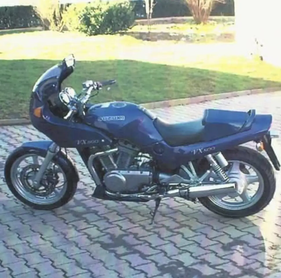 Suzuki VX 800