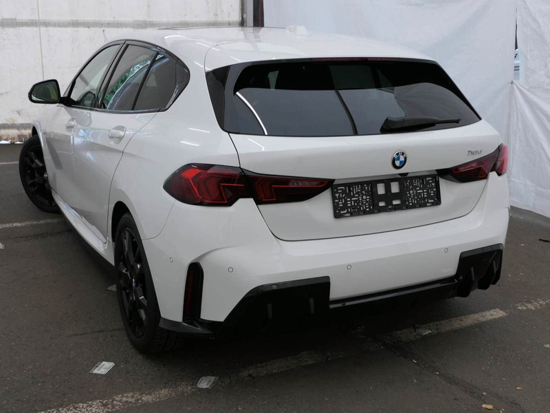 BMW 118 d M Sport PANO SHZ Tempomat 2ZK — photo 5