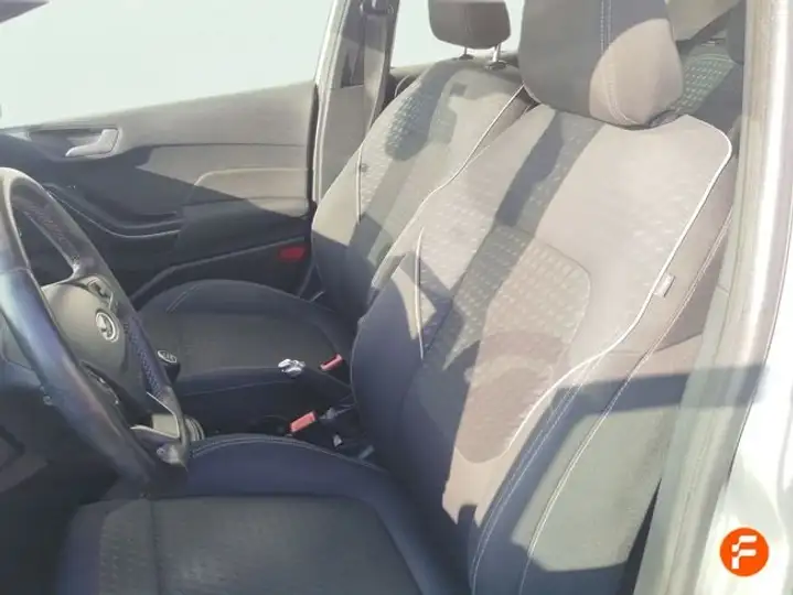Ford Fiesta 2017, foto 15