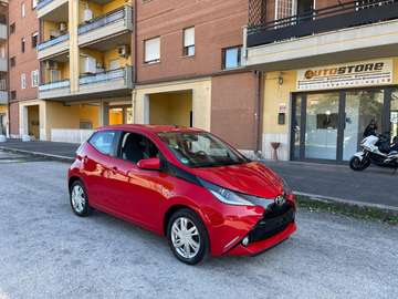 Aygo 5p 1.0 x-cool tss