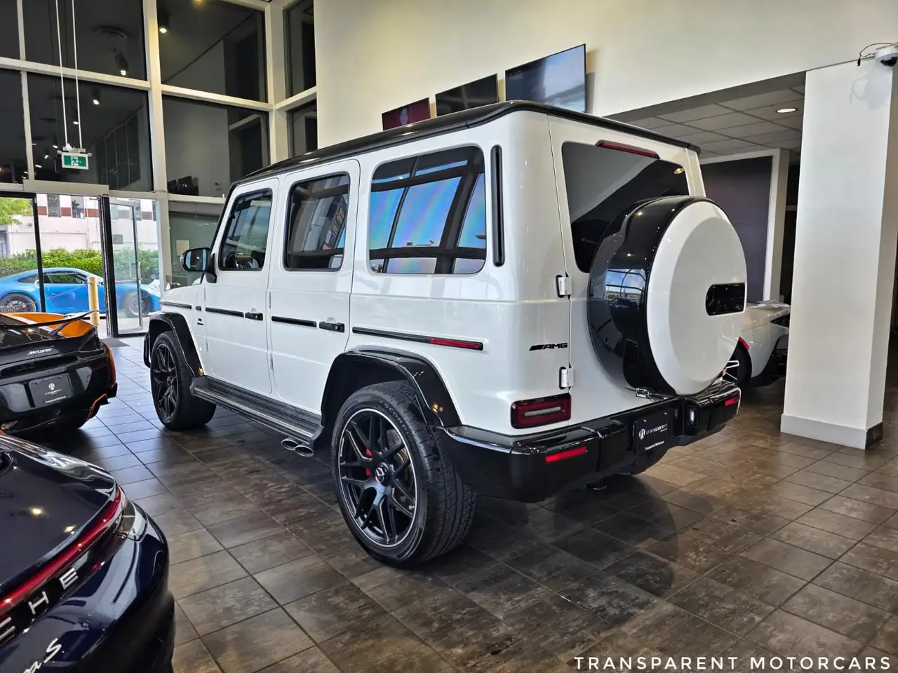 Mercedes-Benz G-Class снимка Mercedes-Benz G-Class