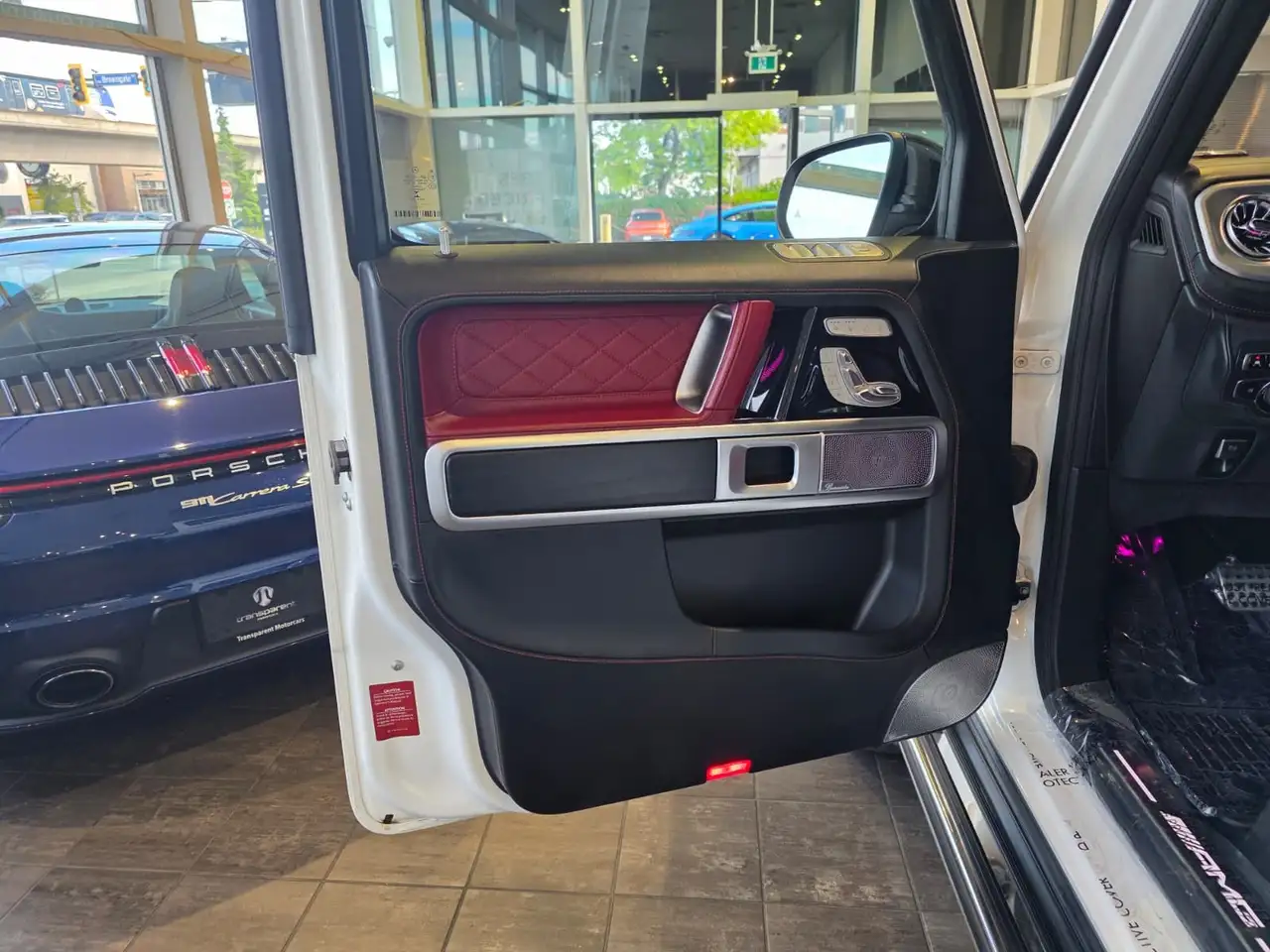 Mercedes-Benz G-Class снимка Mercedes-Benz G-Class