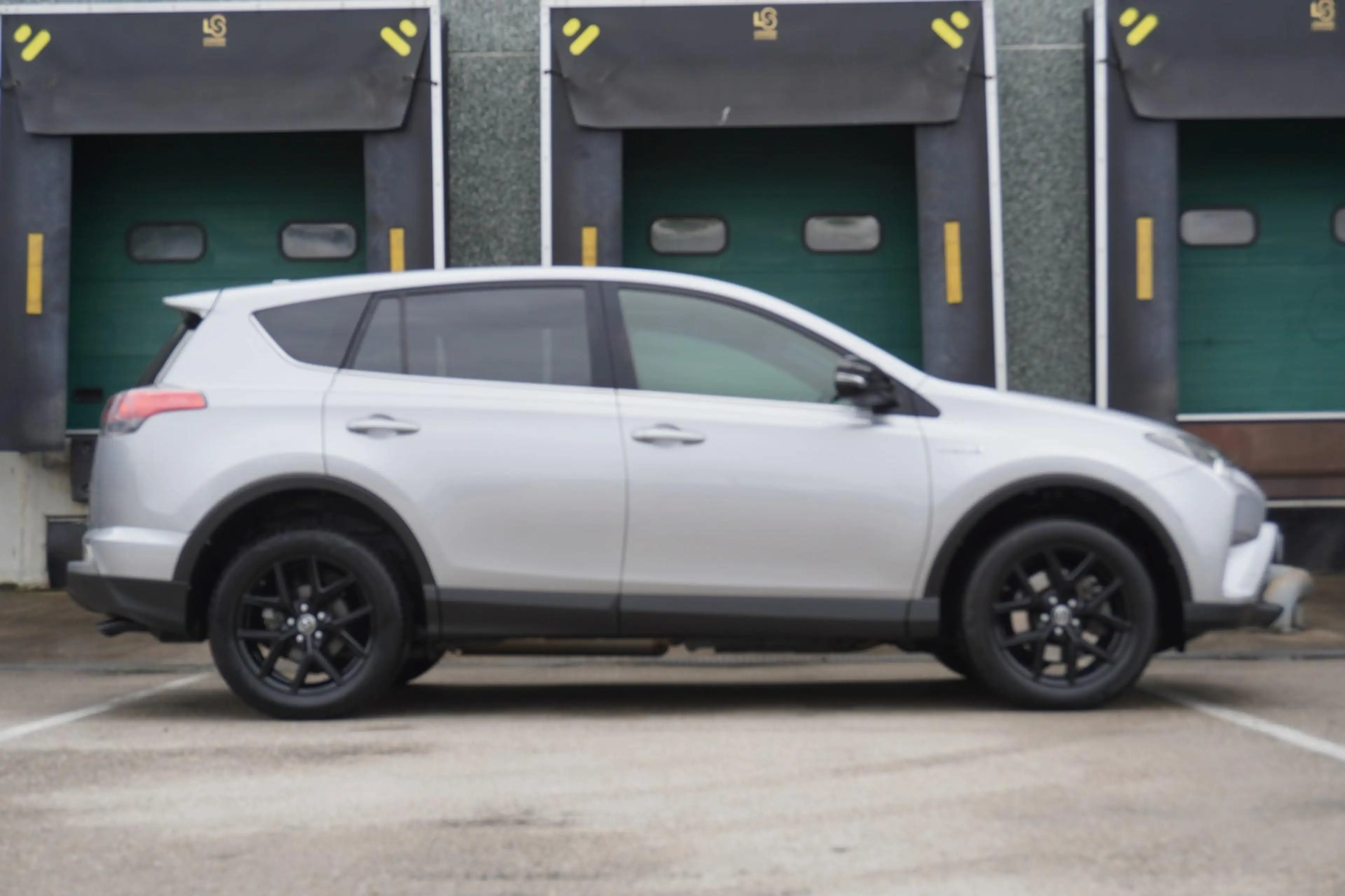 Toyota RAV 4 2.5 Hybrid 197pk Black Edition | Panoramadak | ACC — photo 3