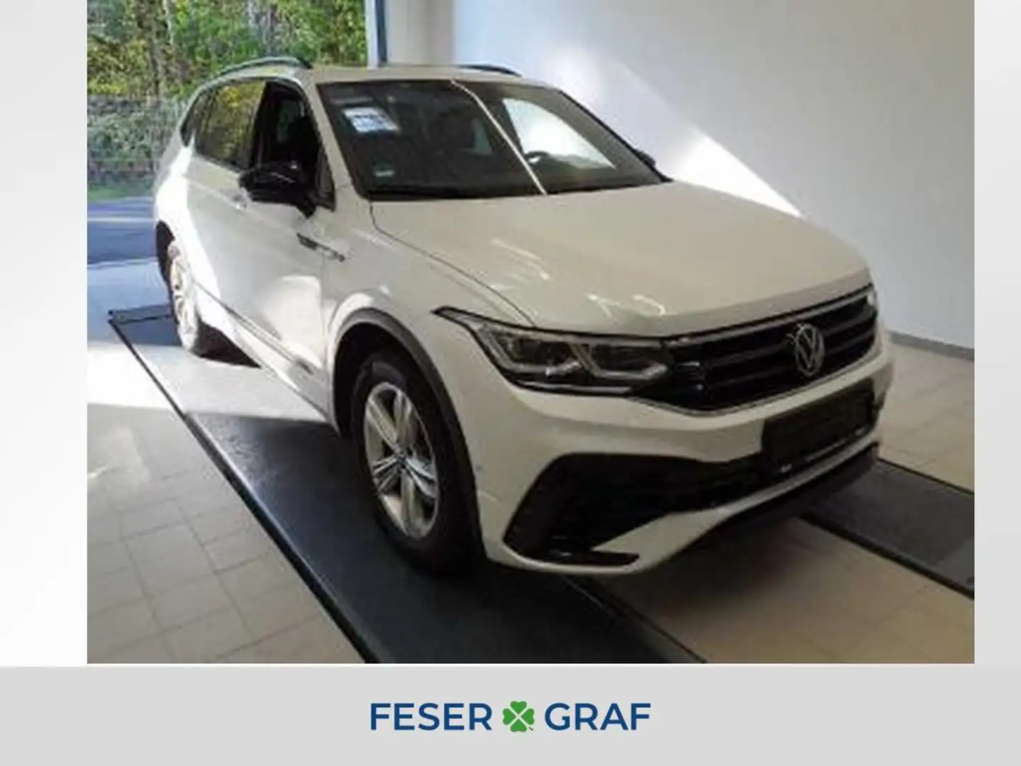 Volkswagen Tiguan Allspace 2.0 TDI DSG R-LINE 4M PANO KAM Weiß - 1