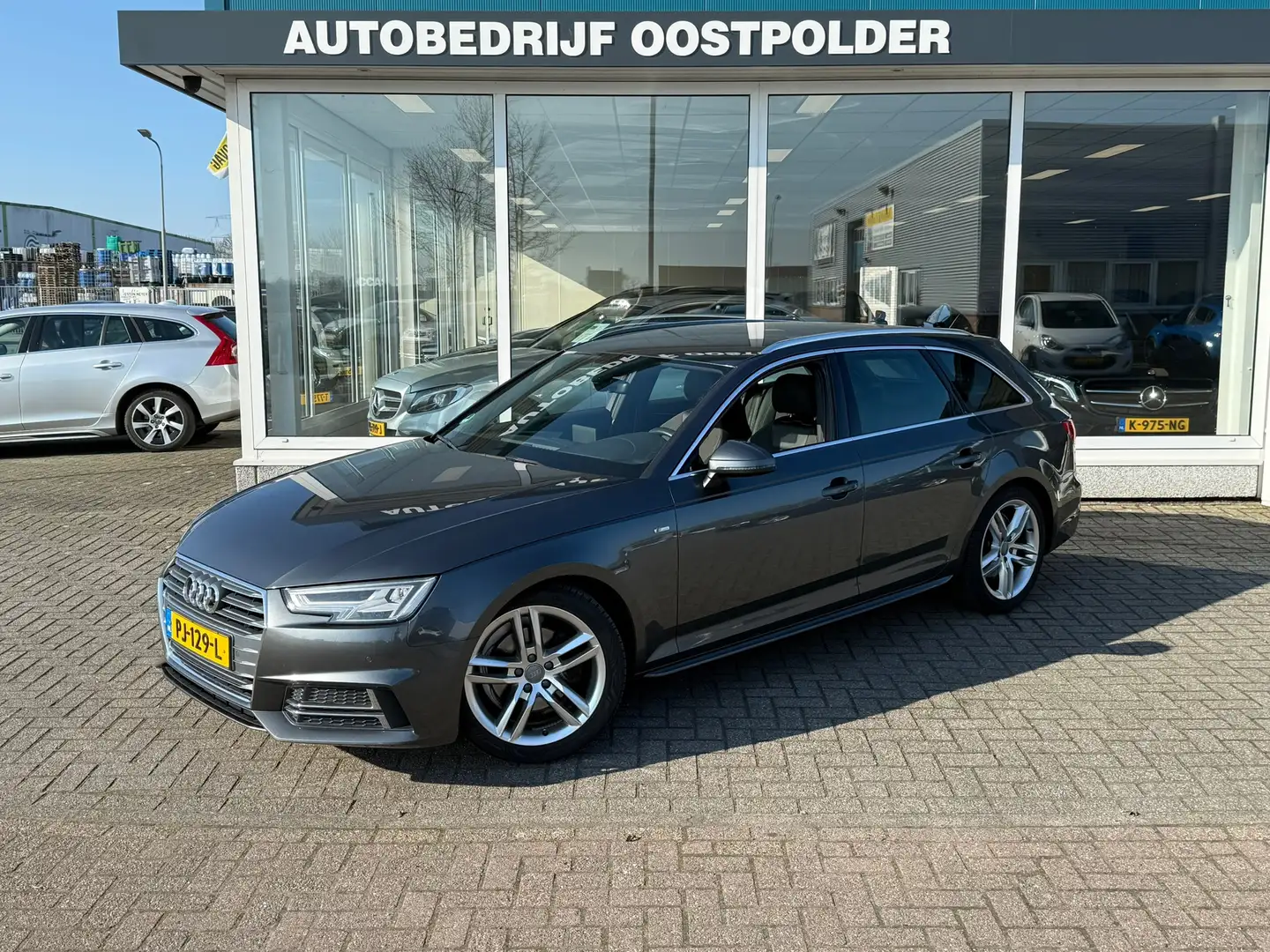 Audi A4 Avant 1.4 TFSI Sport S line edition Gris - 1