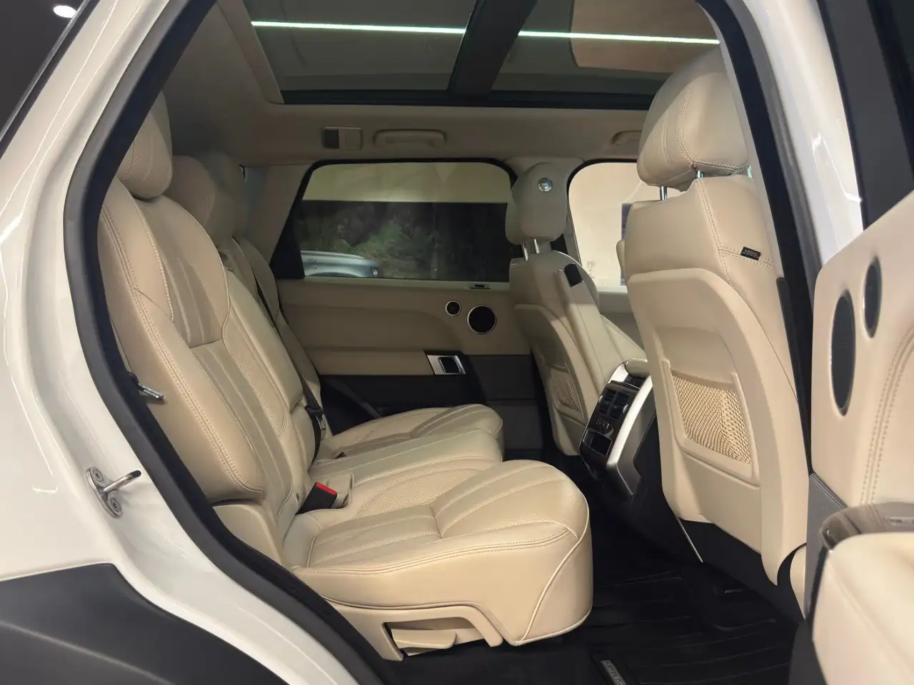 Land Rover Range Rover Sport fotografie Land Rover Range Rover Sport