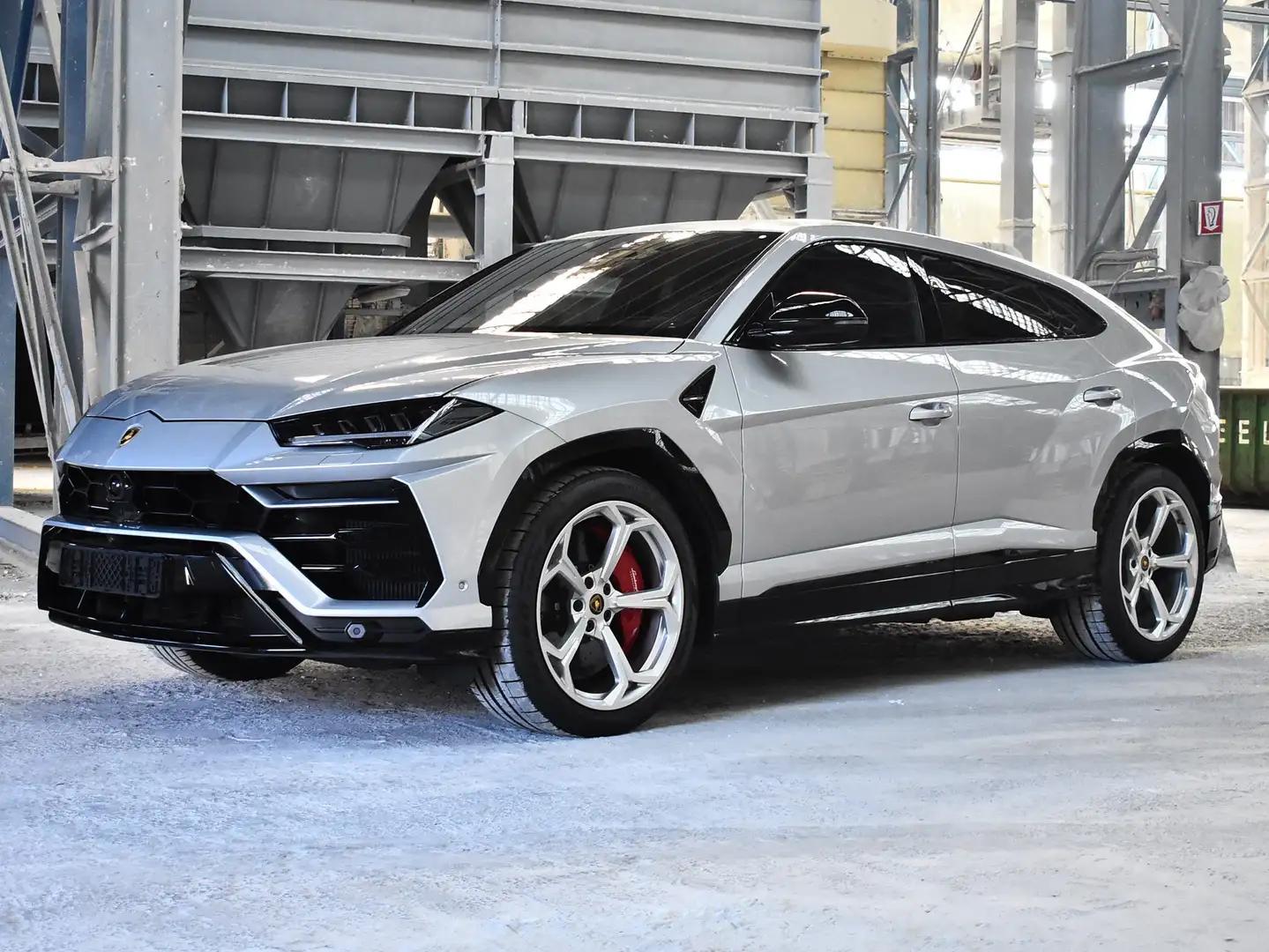 Lamborghini Urus 2022 Lamborghini Urus SUV 4,0L V8 ONLY 60dkm Ezüst - 2