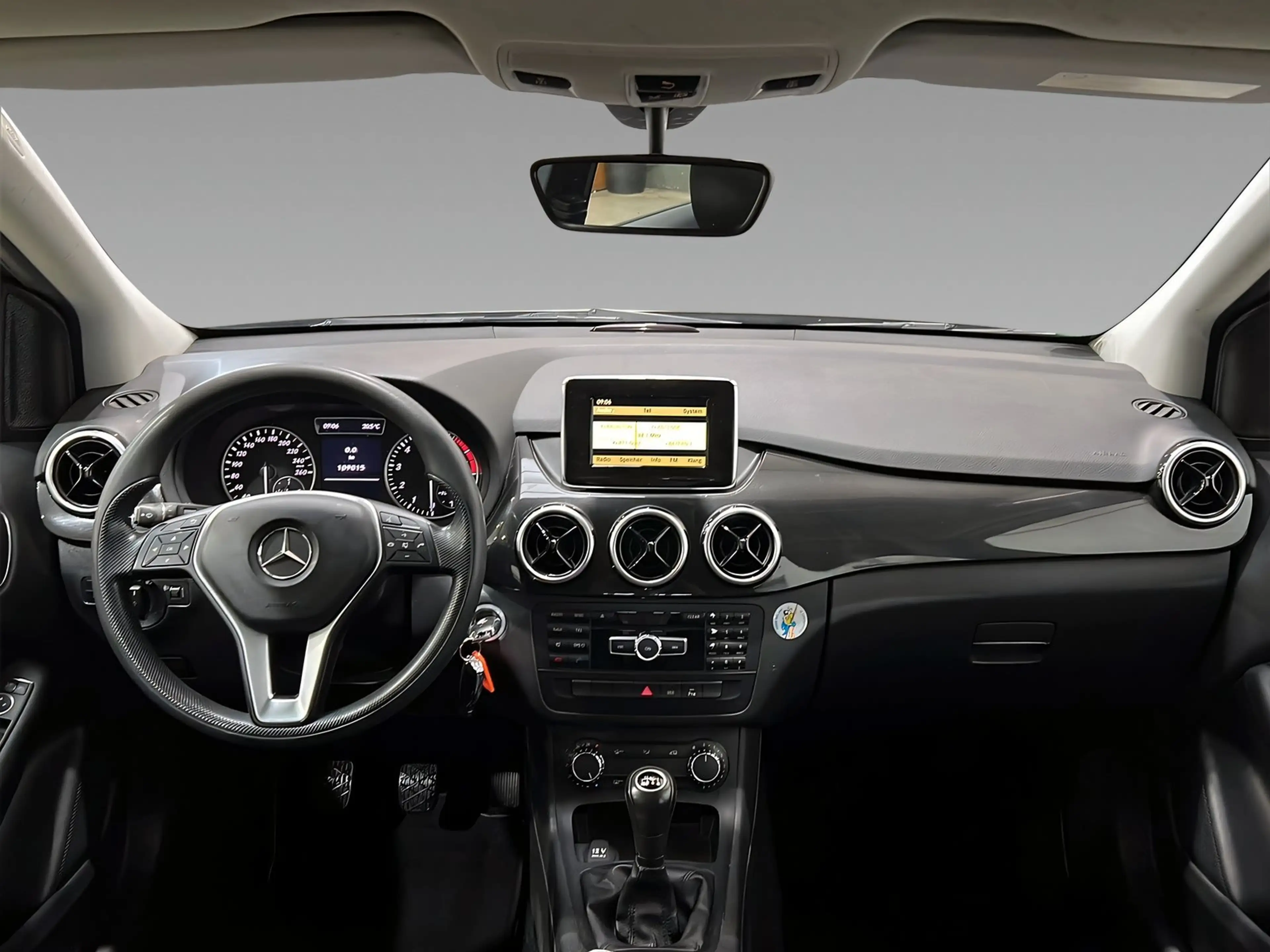 Mercedes-Benz B 200 BlueEfficiency !!nur Händler!! 8fach — photo 11