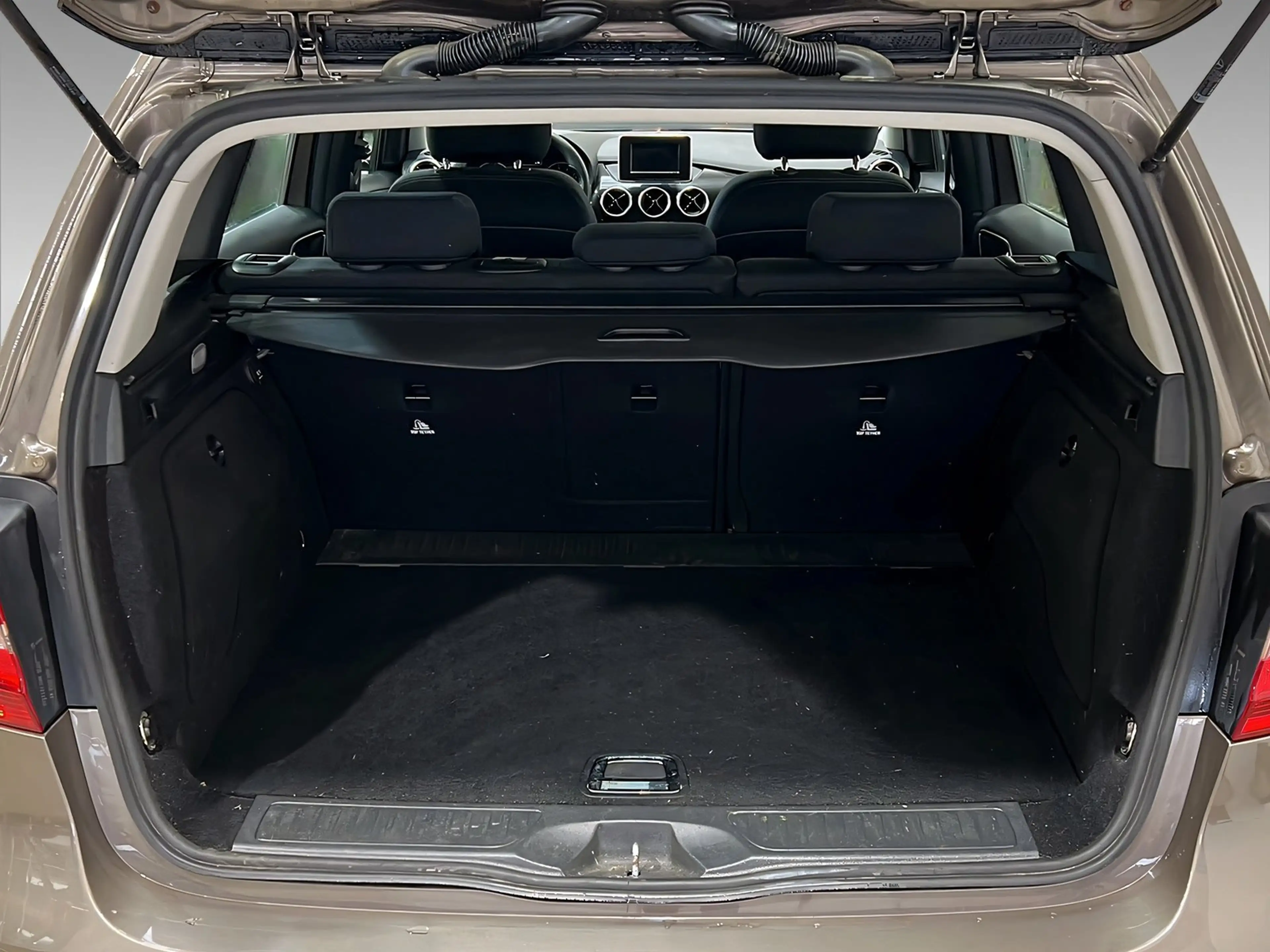 Mercedes-Benz B 200 BlueEfficiency !!nur Händler!! 8fach — photo 8