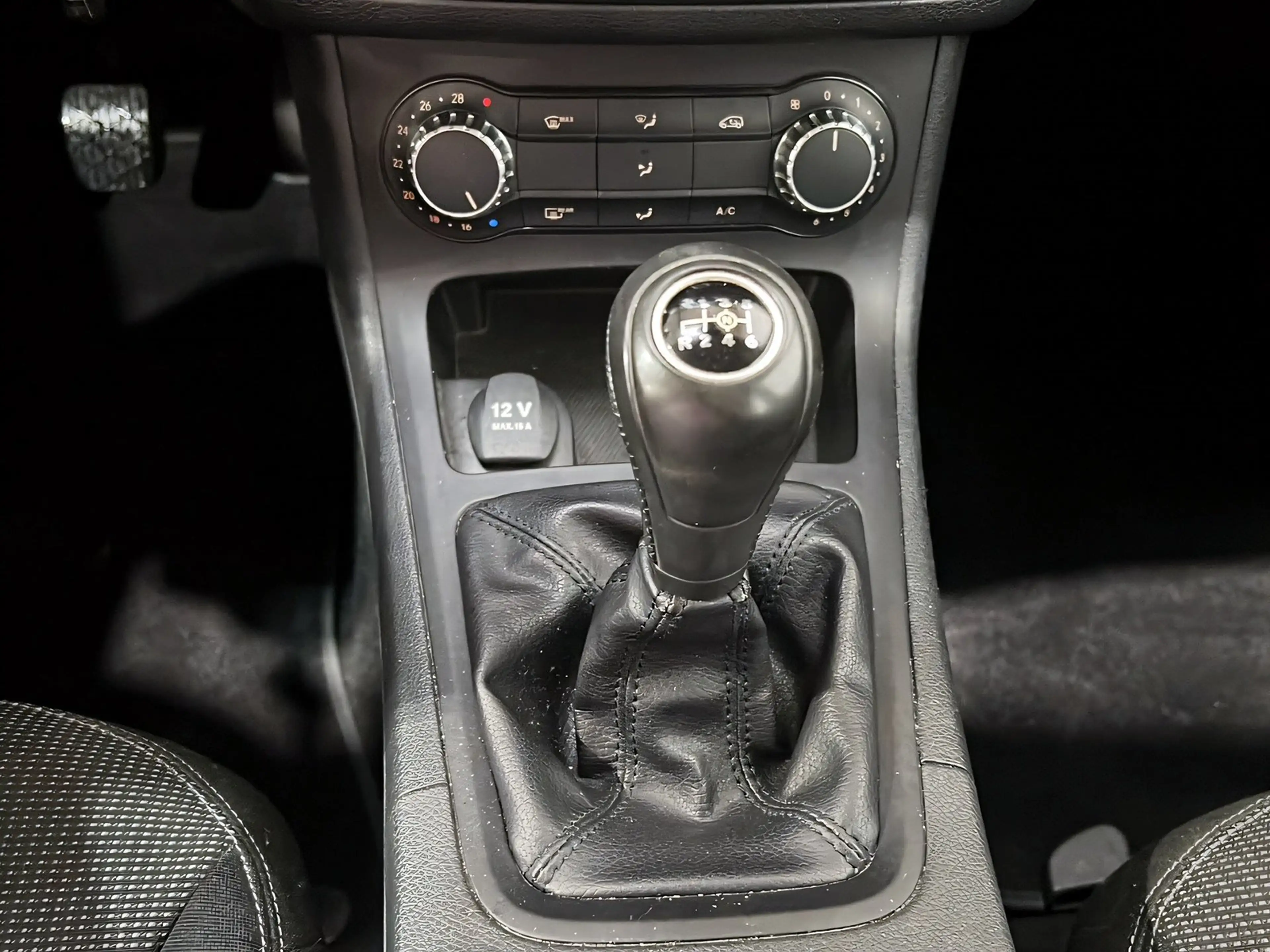 Mercedes-Benz B 200 BlueEfficiency !!nur Händler!! 8fach — photo 15