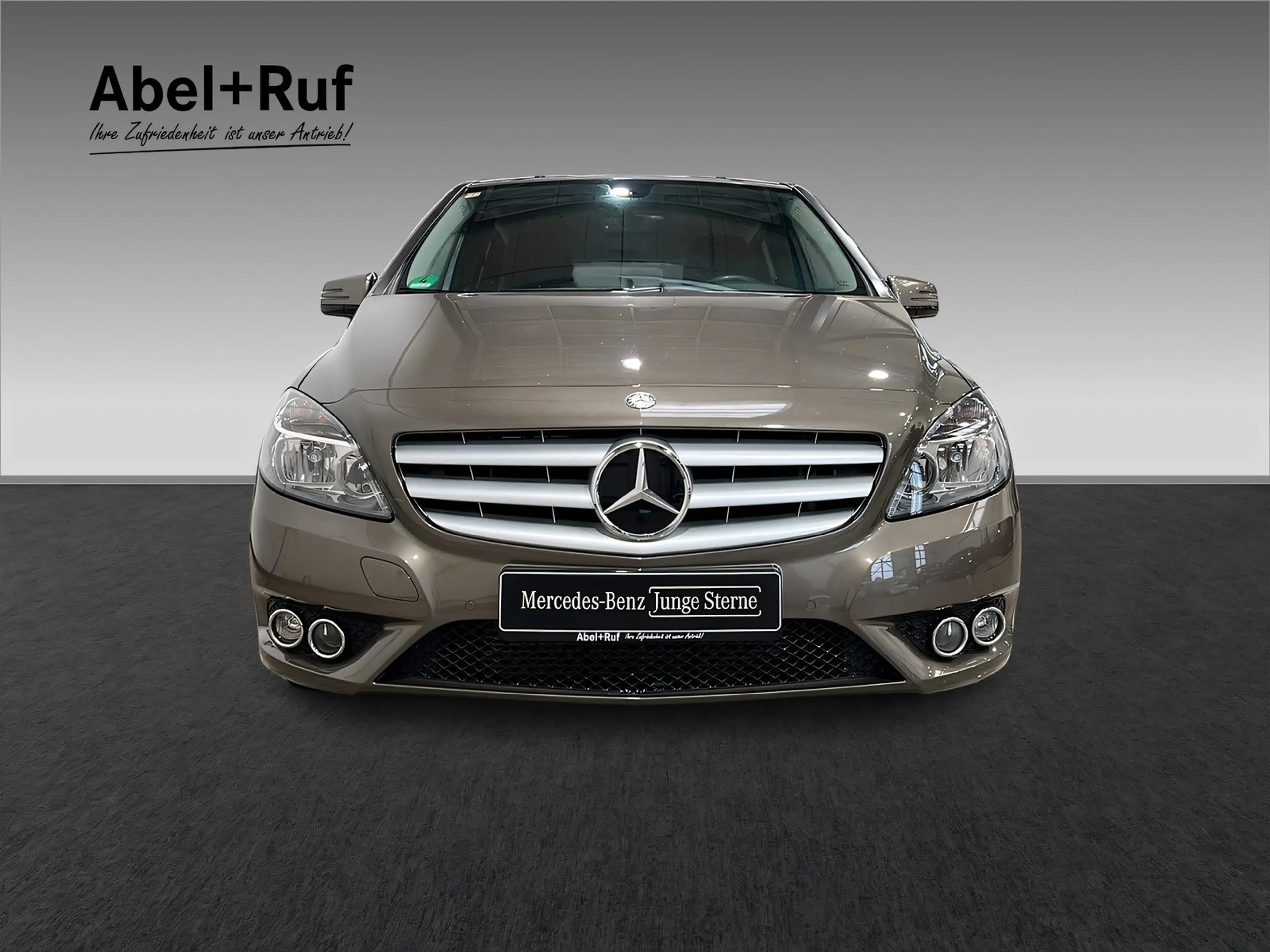 Mercedes-Benz B 200 BlueEfficiency !!nur Händler!! 8fach — photo 2