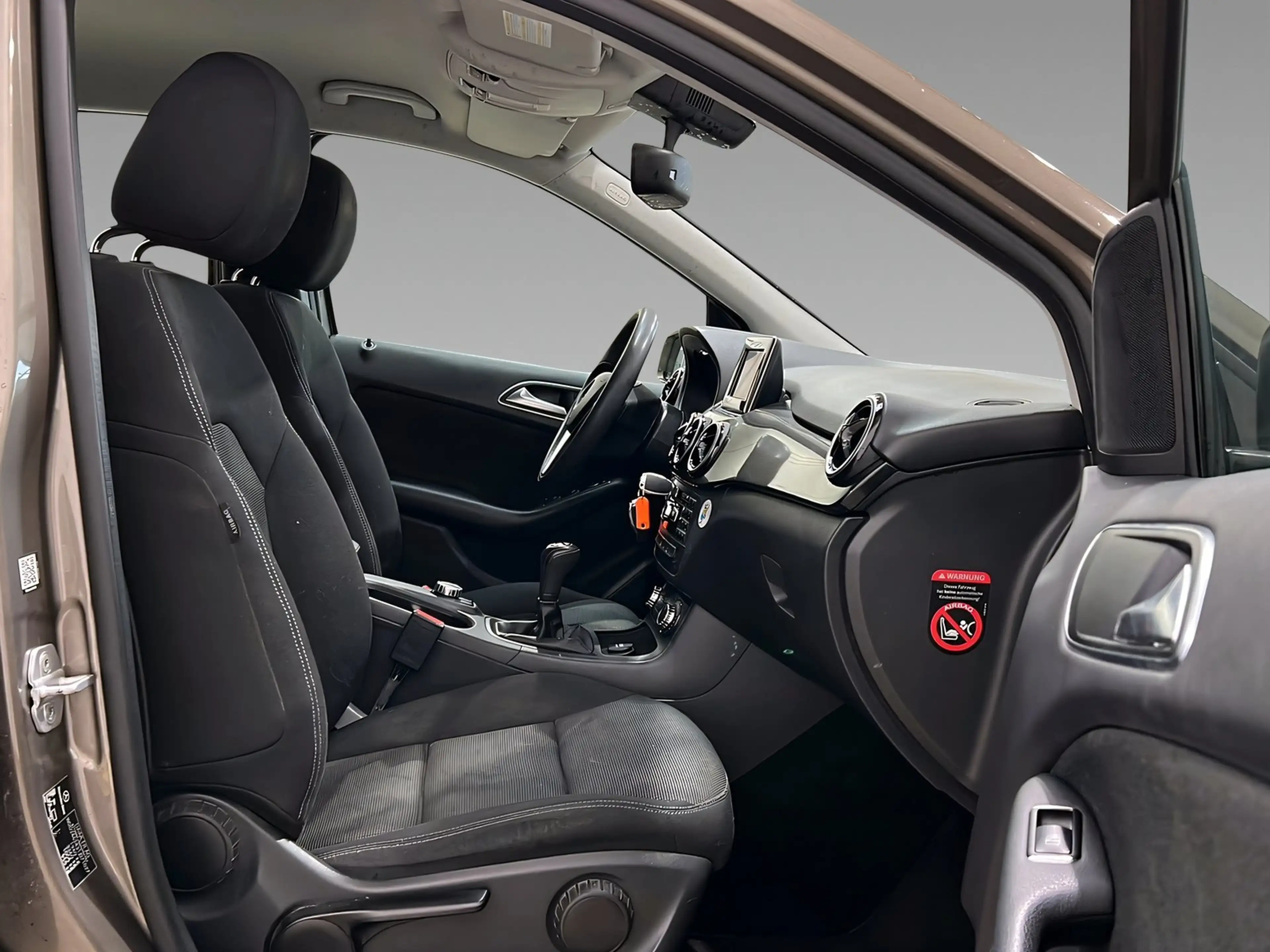 Mercedes-Benz B 200 BlueEfficiency !!nur Händler!! 8fach — photo 12