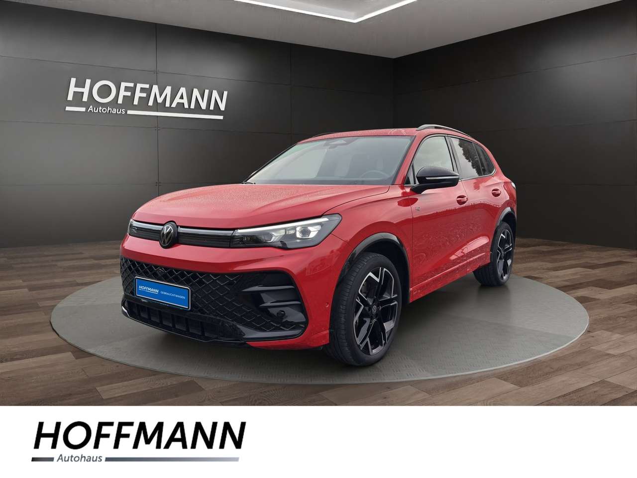 Volkswagen Tiguan — Volkswagen Tiguan 2.0TDI R-Line 4Motion DSG HuD+Pano+Matrix